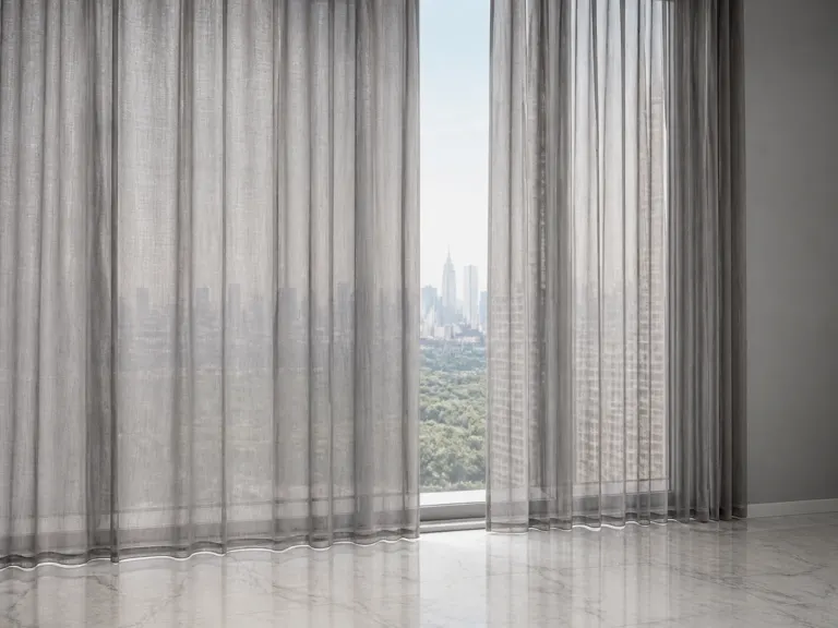 A living room finished with well-chosen curtains